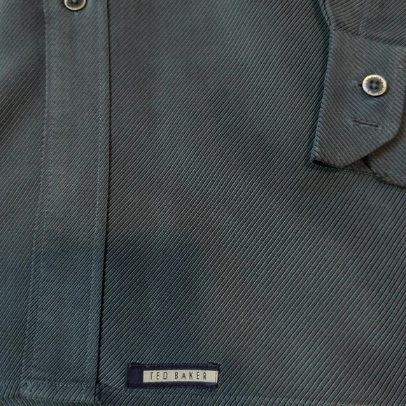 TED BAKER London Men's Size 6 Casual Shirt 60% Polynosic/40% Polyester Button - Picture 3 of 11